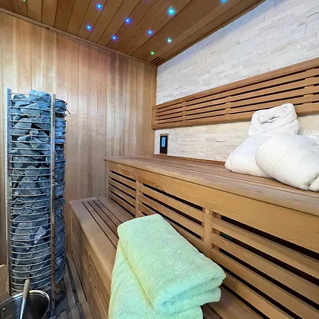 Zum Leuchtturm Wellness-appartement Apparto Апартаменты