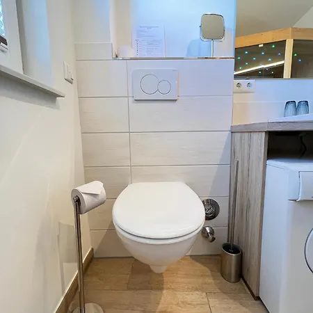 Zum Leuchtturm Wellness-appartement Apparto Апартаменты *