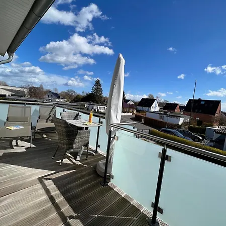 Апартаменты Zum Leuchtturm Wellness-appartement Apparto Грёмиц