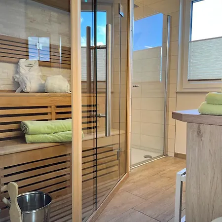 Zum Leuchtturm Wellness-appartement Apparto Daire *